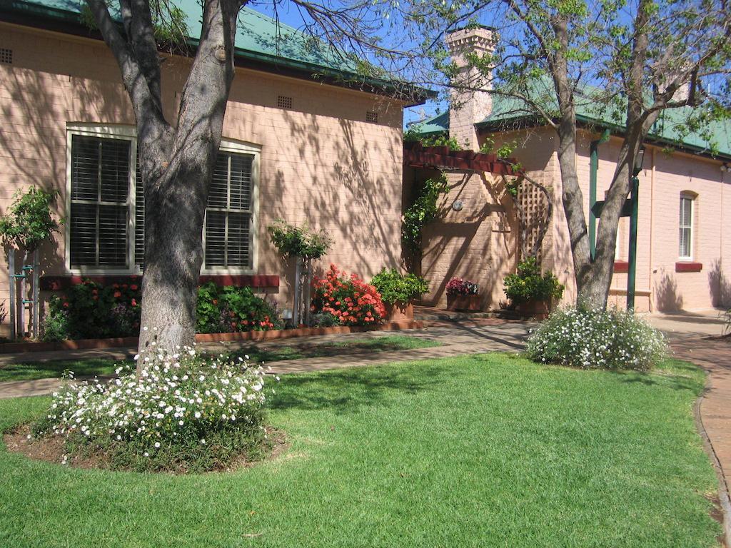 Country Apartments Dubbo Buitenkant foto